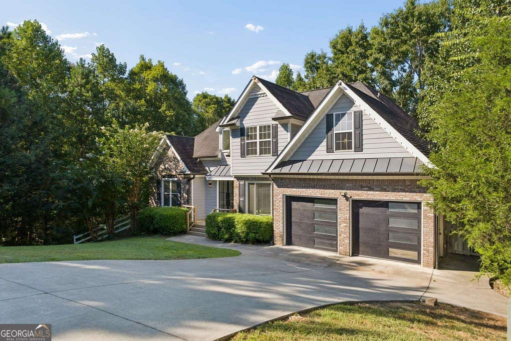 Photo of 61 Stone Crest Court, Rockmart, GA 30153 (MLS # 10832483)
