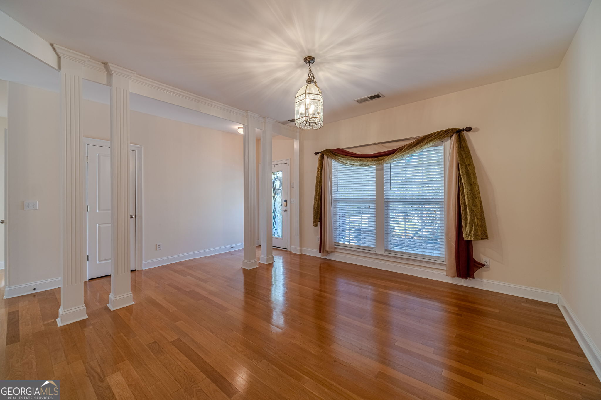 Huntington Cove - Residential