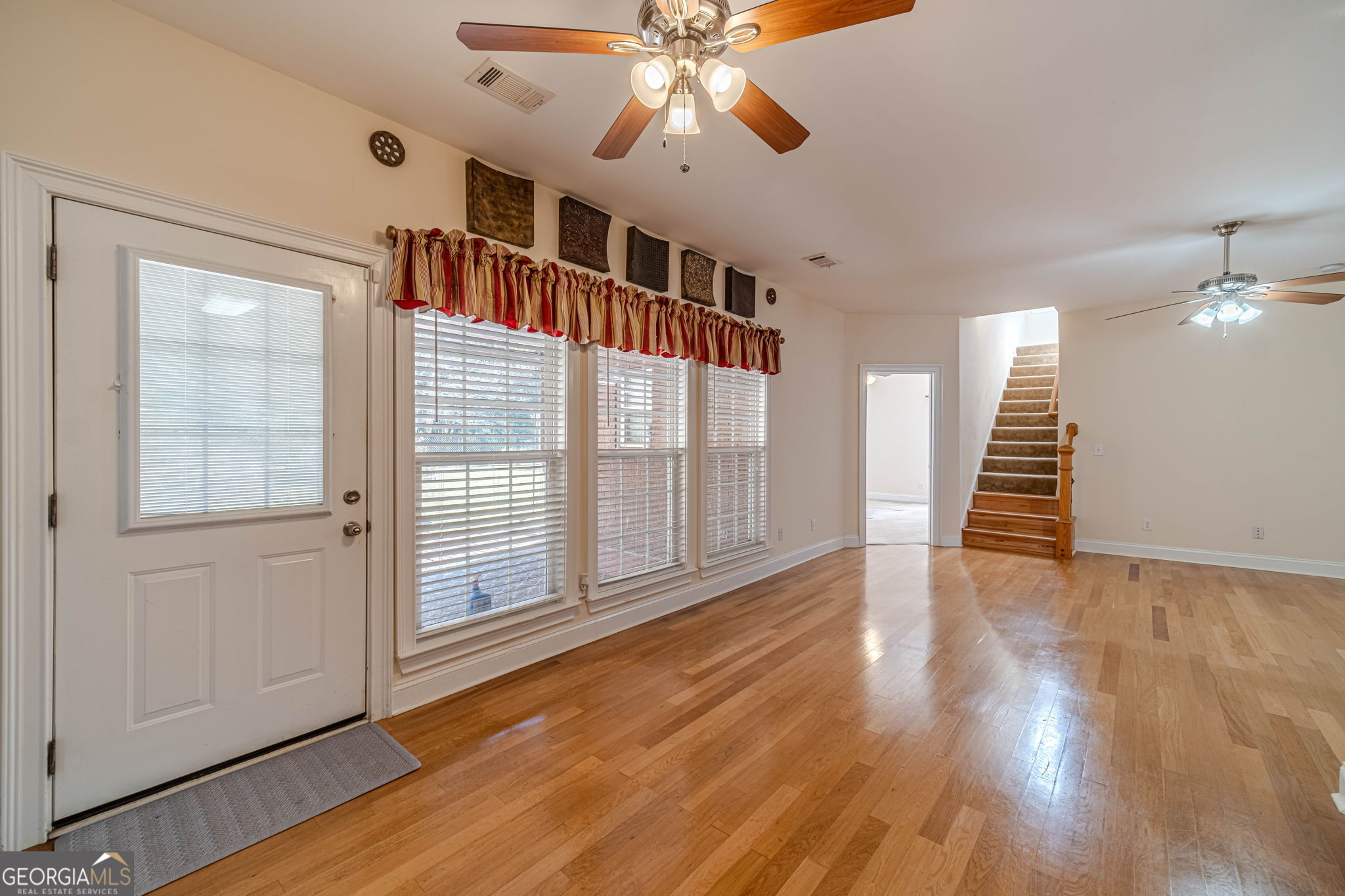 Huntington Cove - Residential