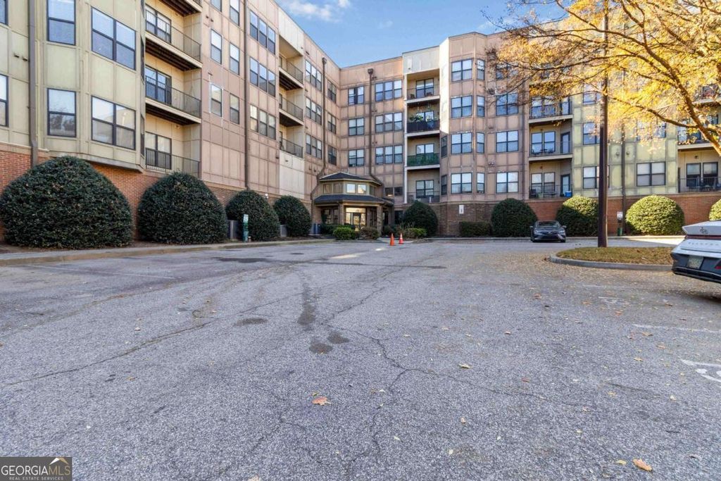 Photo of 898 Oak Street SW #1412, Atlanta, GA 30310 (MLS # 10655461)