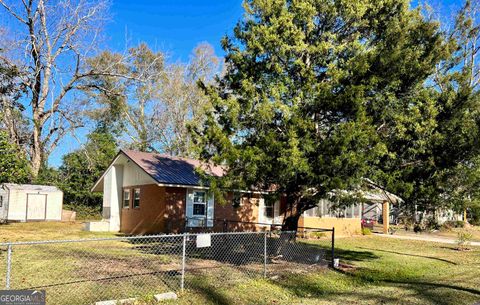 A home in Eastman