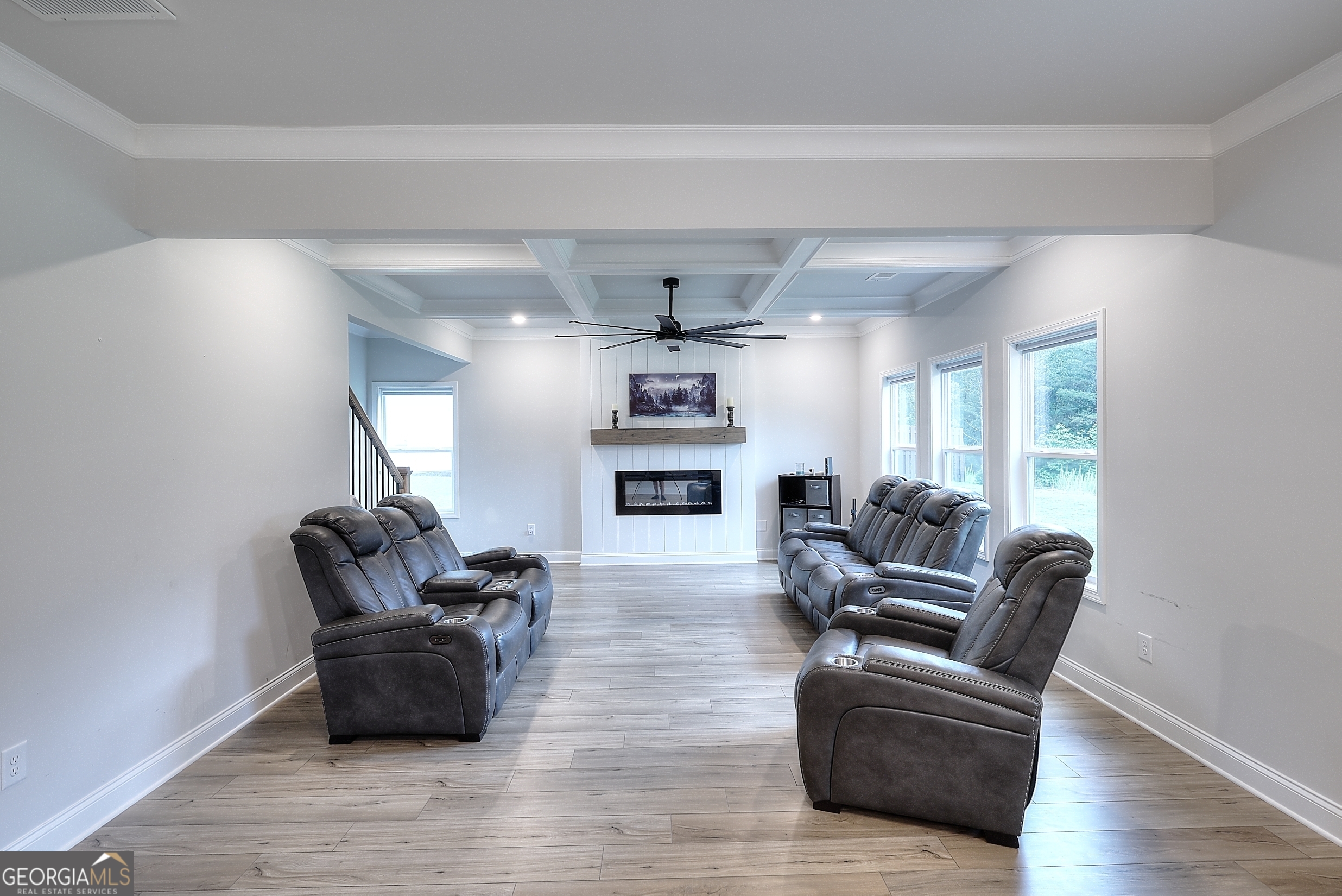 176 Brant CIR