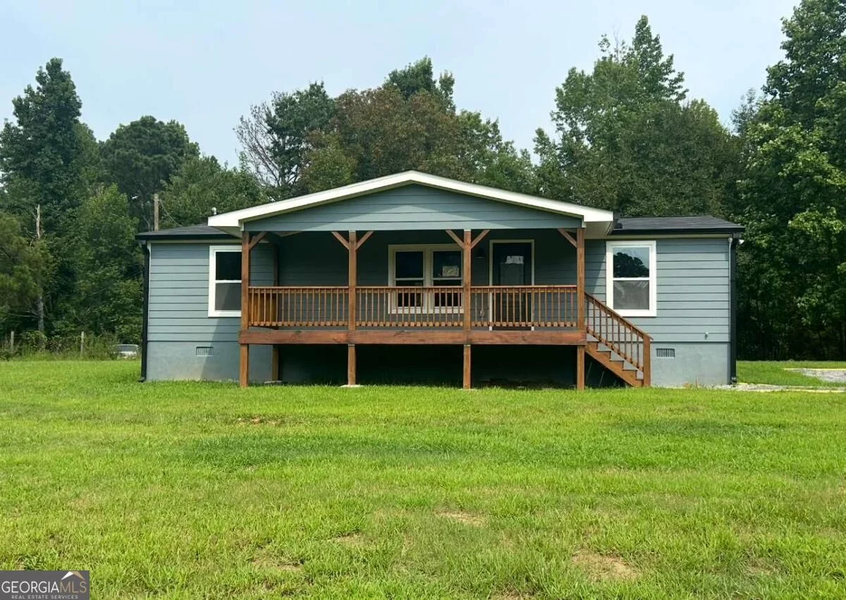 2032 Four Notch Road