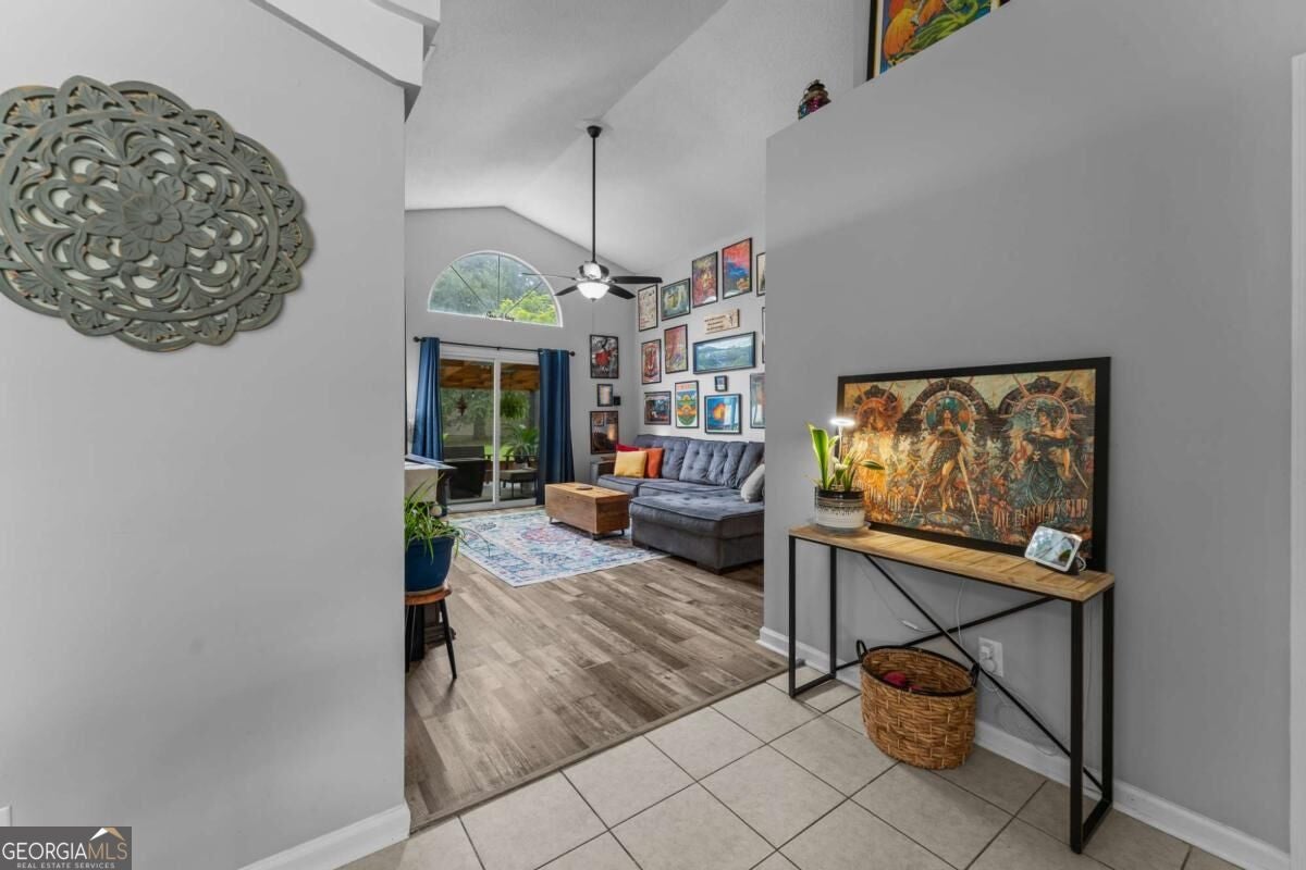 5313 Mccall RD