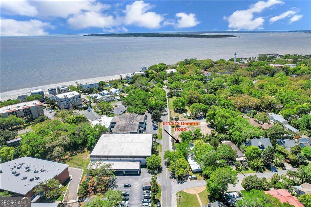 511/513 Demere RD
