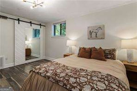 880 Glendale TER NE 9 Atlanta GA 30308