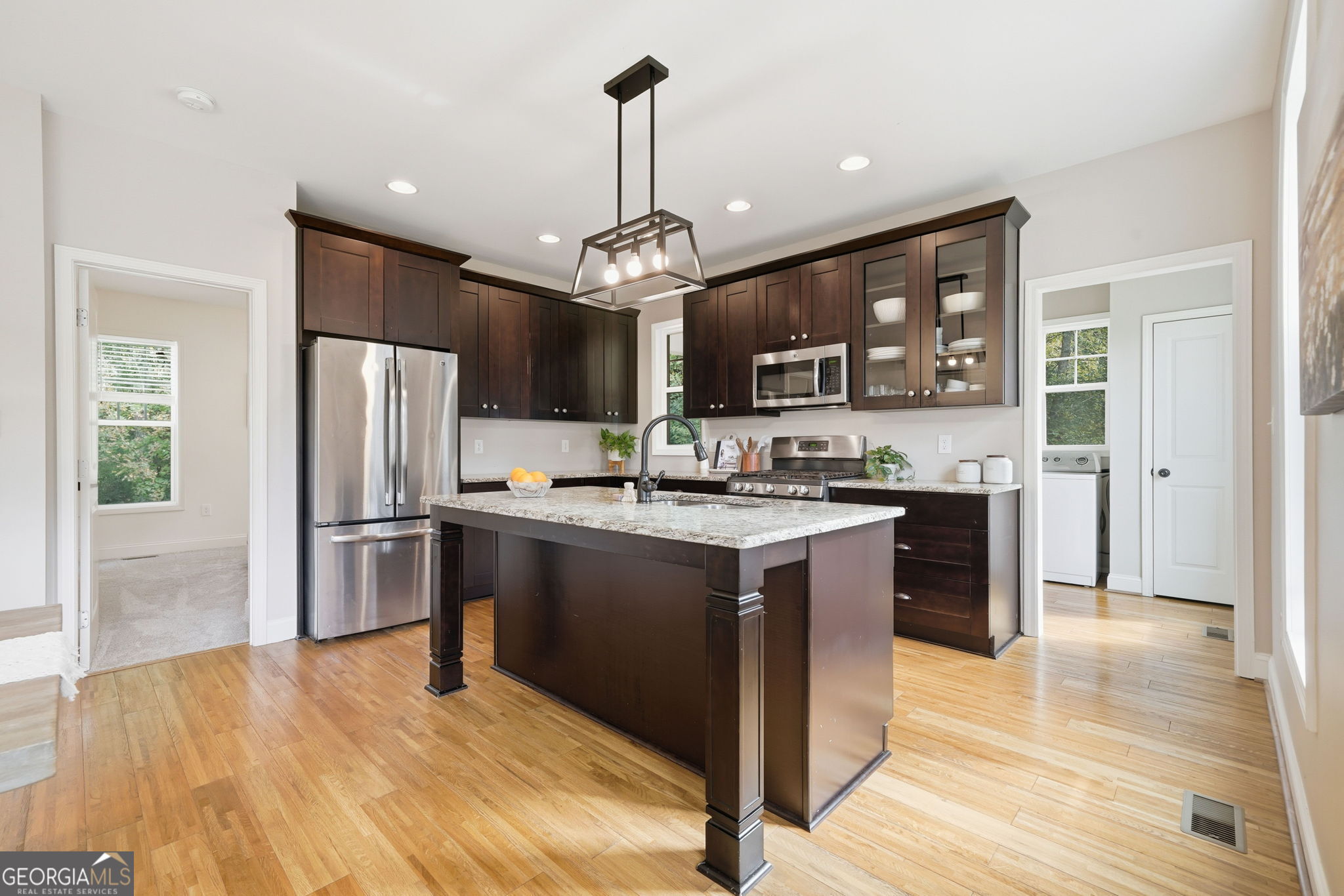 4060 Stephanie CT NW