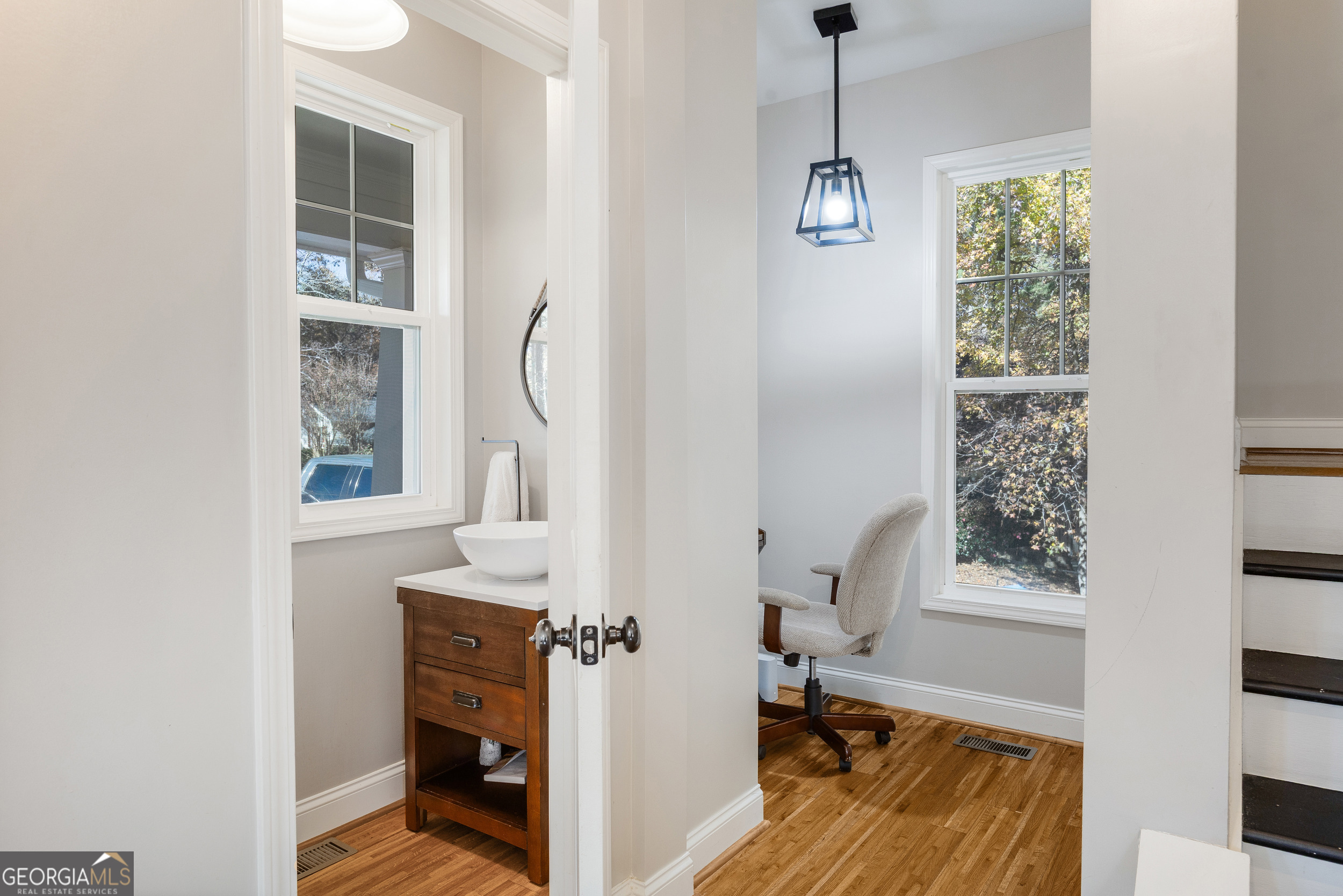 4060 Stephanie CT NW