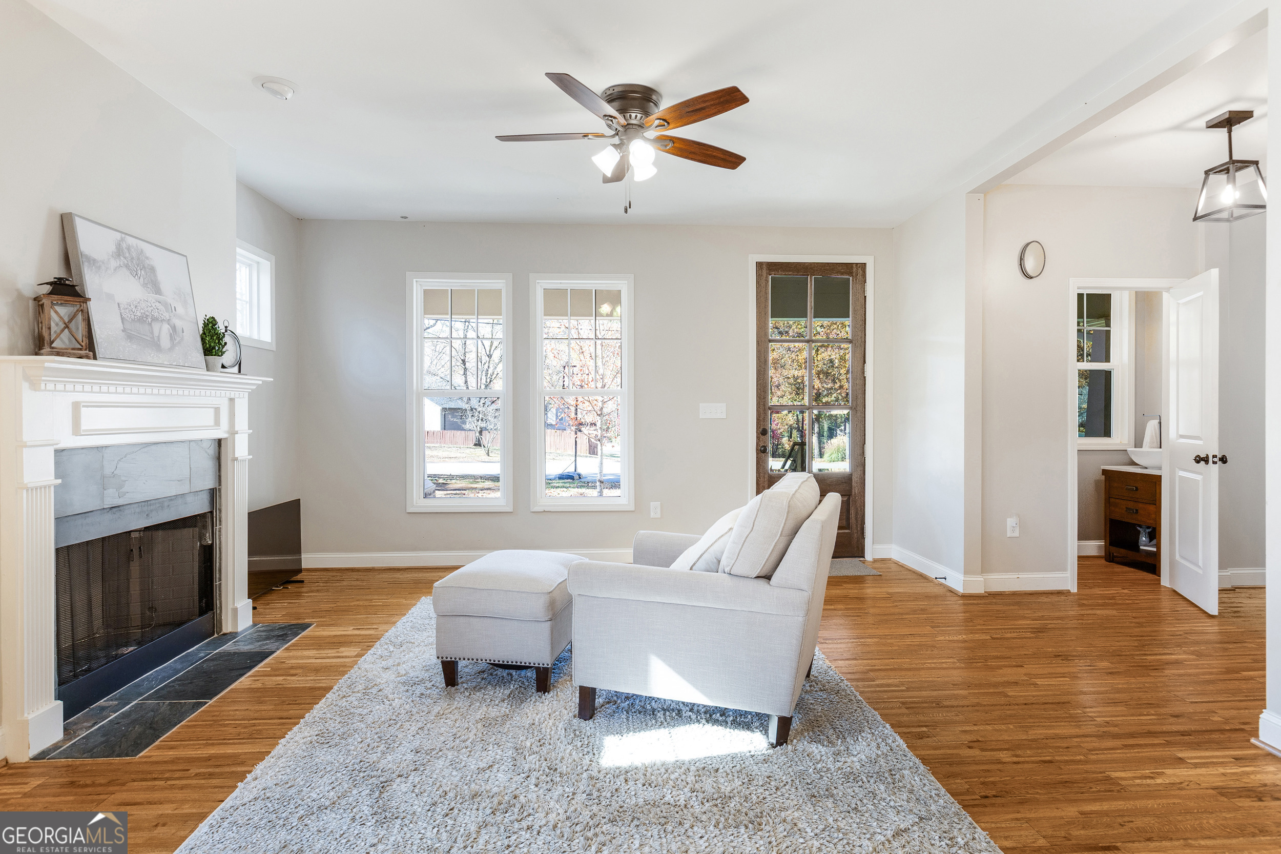 4060 Stephanie CT NW