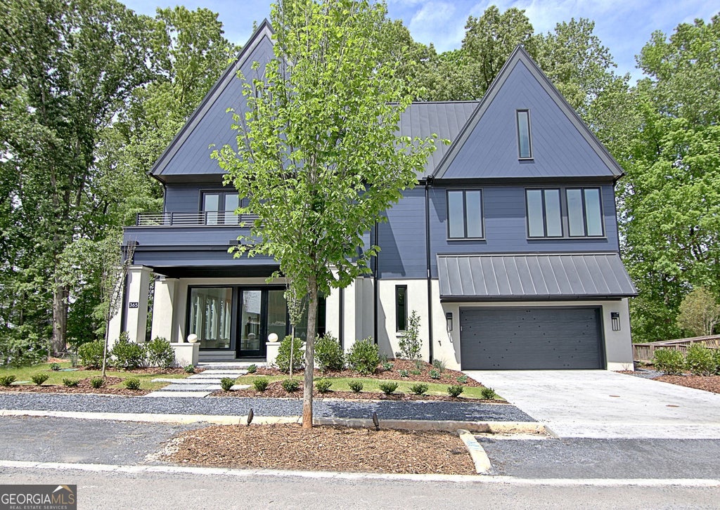 Photo of 365 2nd Street, Fayetteville, GA 30214 (MLS # 10828939)