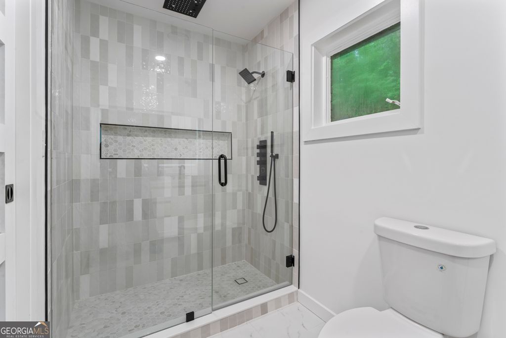 Photo of 2200 Beecher Circle SW, Atlanta, GA 30311 (MLS # 10772829)