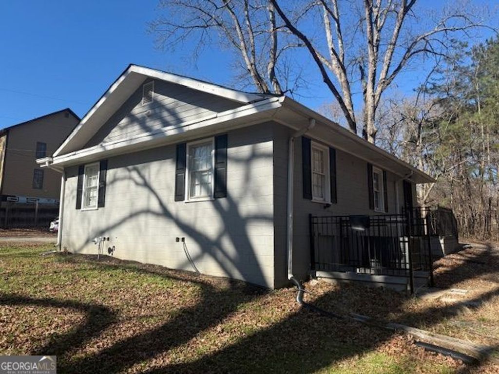 Photo of 5715 Harding Drive, Mableton, GA 30126 (MLS # 10673069)