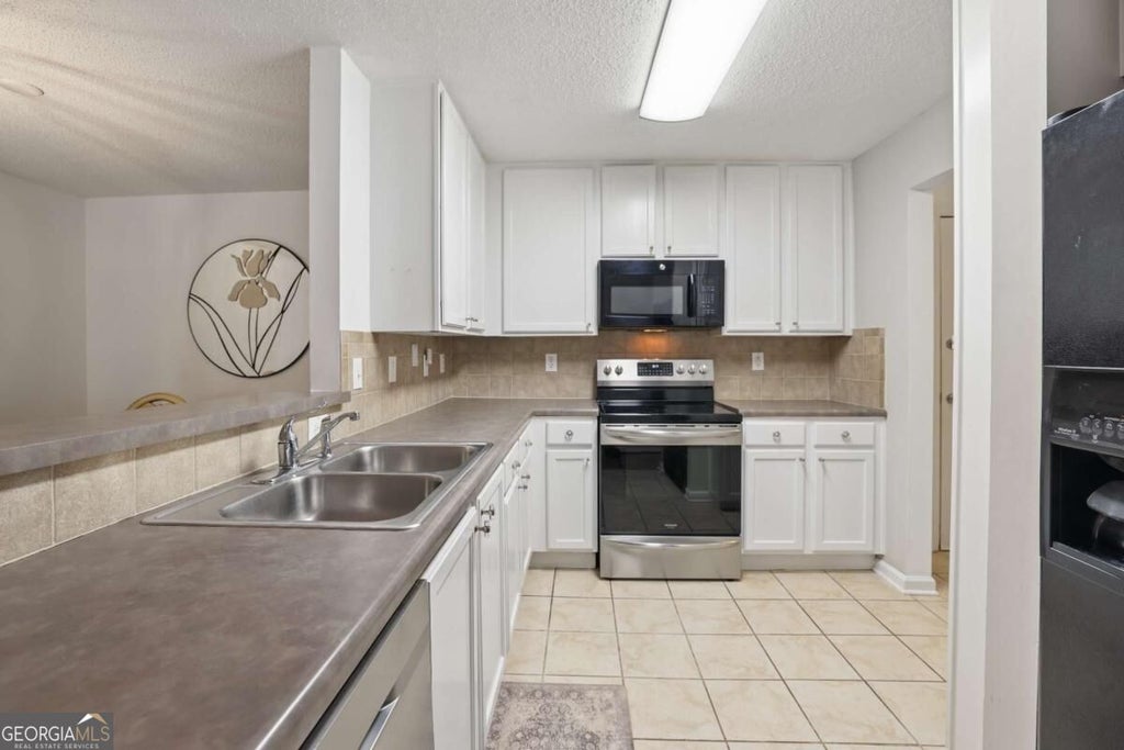 Photo of 3650 Ashford Dunwoody Road NE #913, Atlanta, GA 30319 (MLS # 10879428)