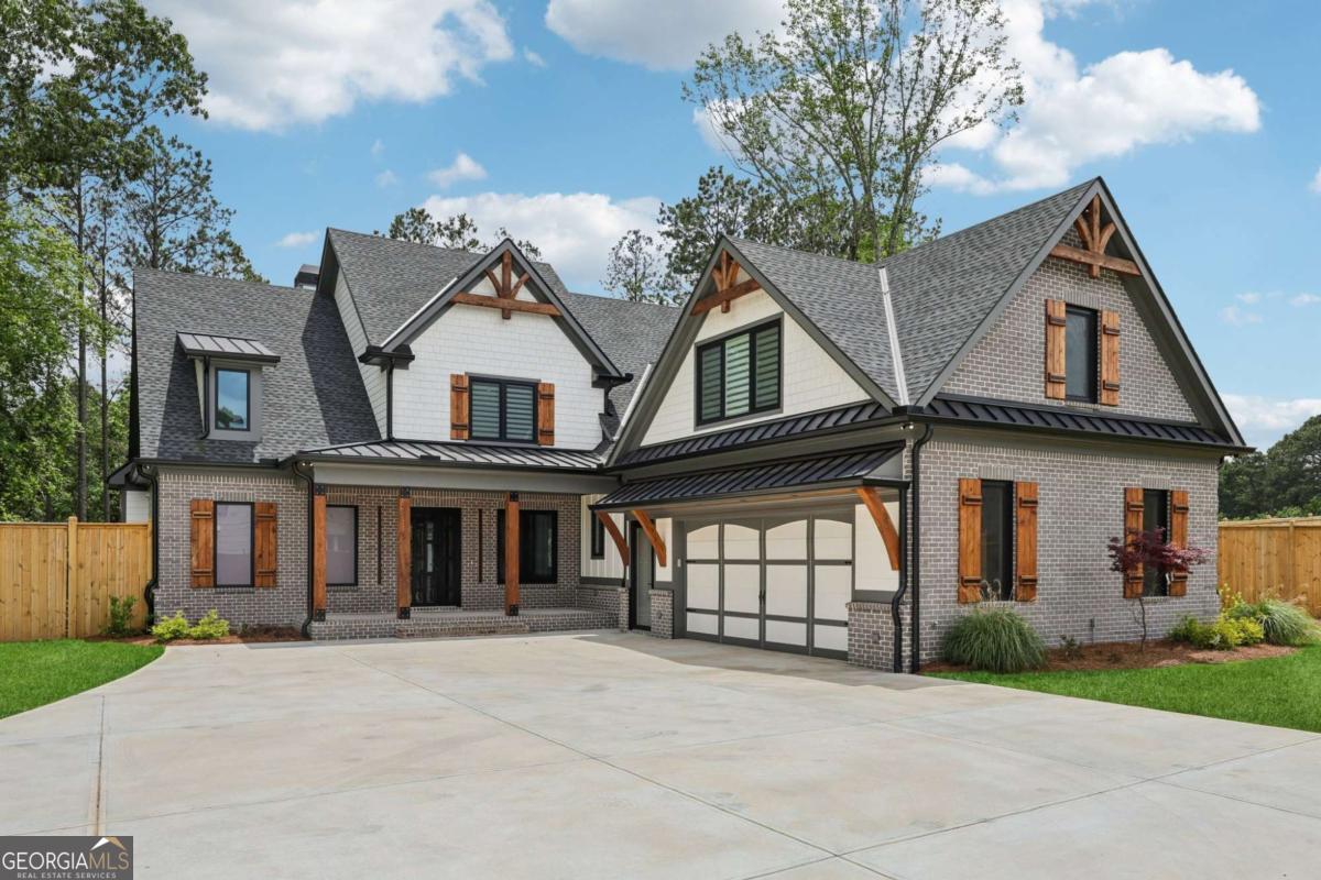 1110 Flowers DR