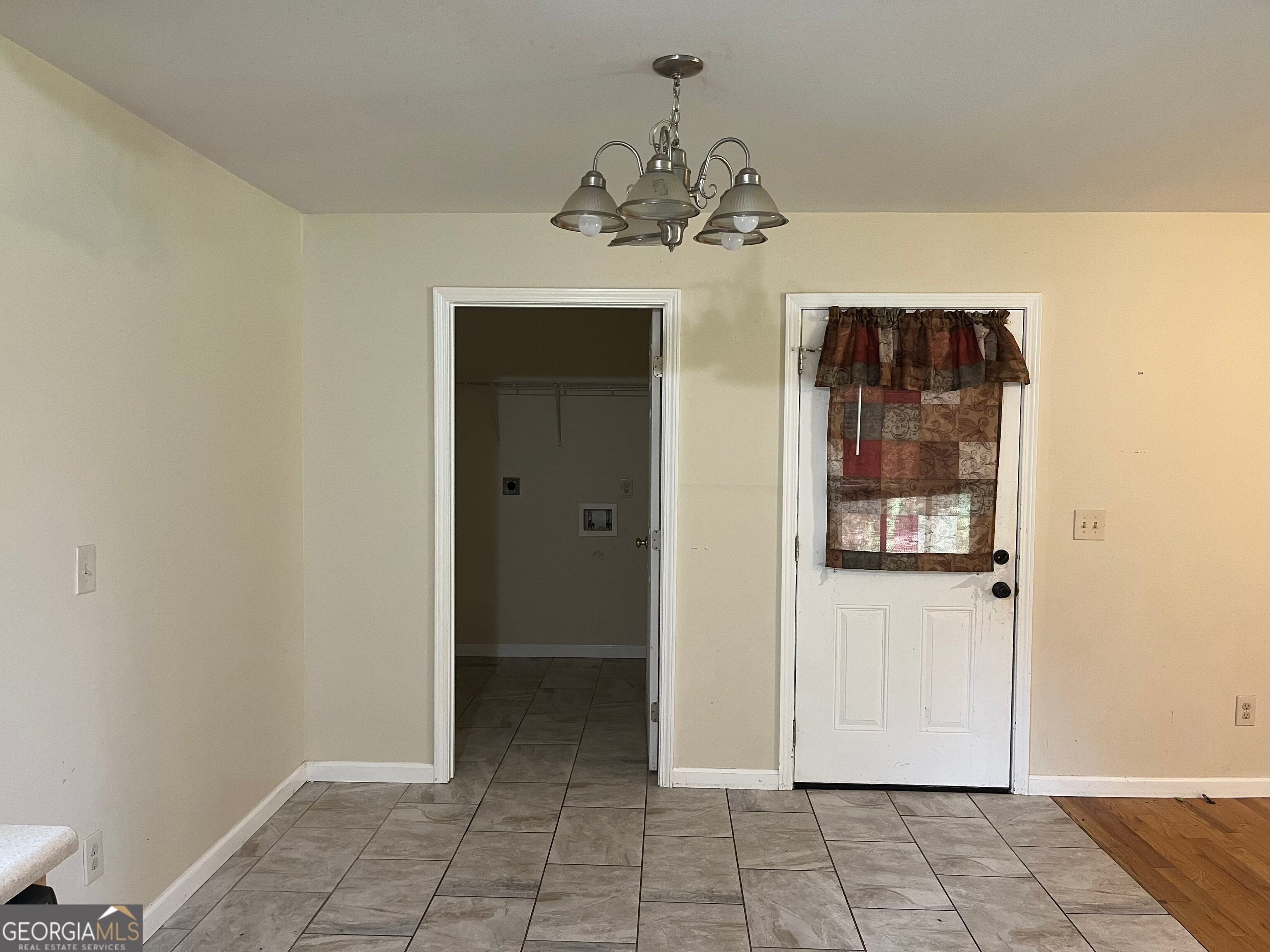 481 Old Corinth RD