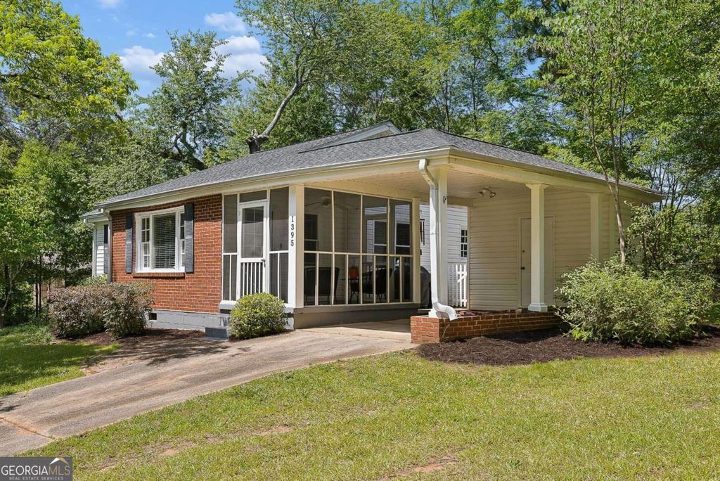 Photo of 1395 Dorothy Drive, Decatur, GA 30030 (MLS # 10763180)