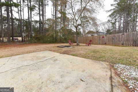 A home in Newnan