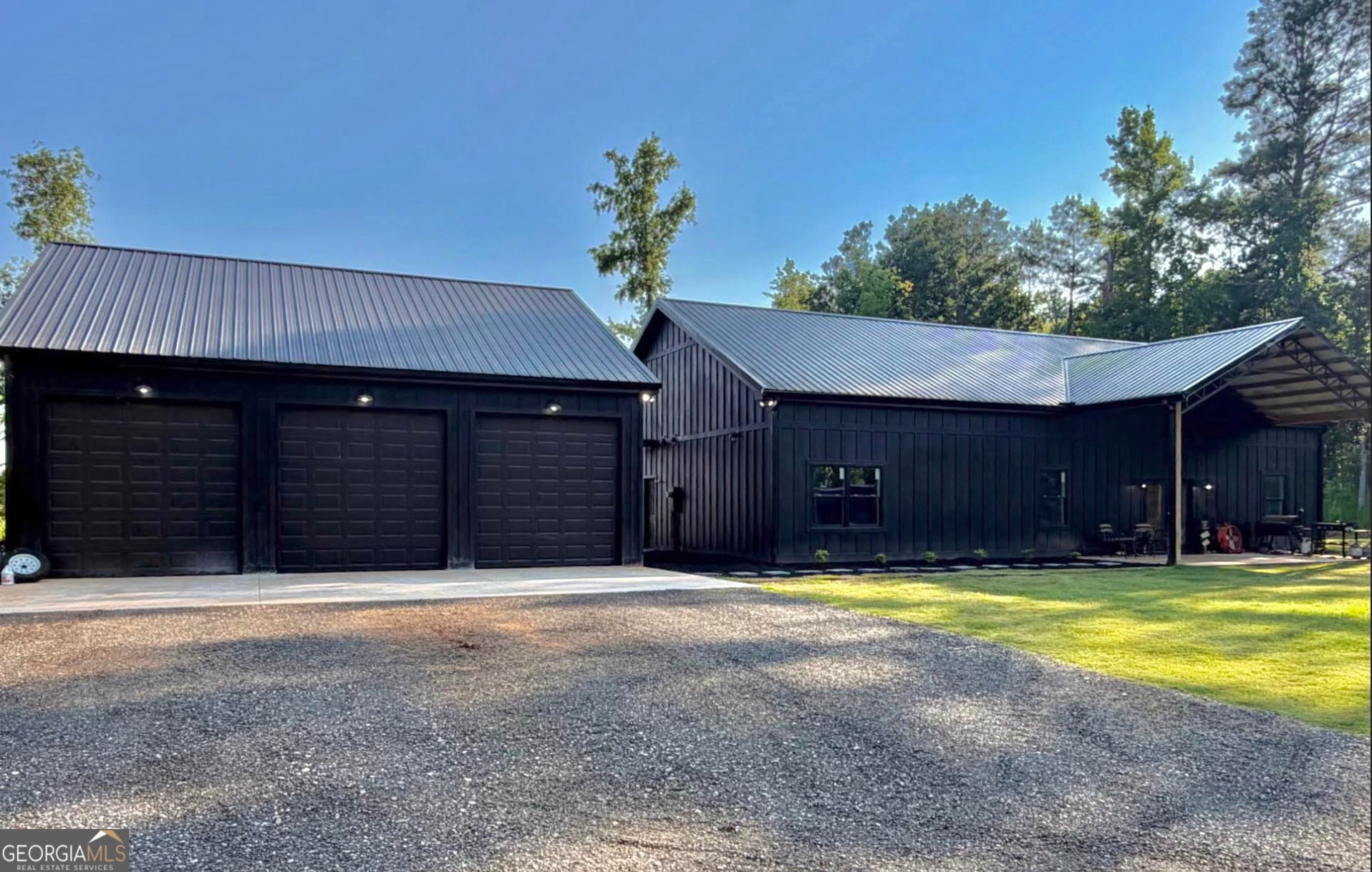 195 Keys Ferry RD