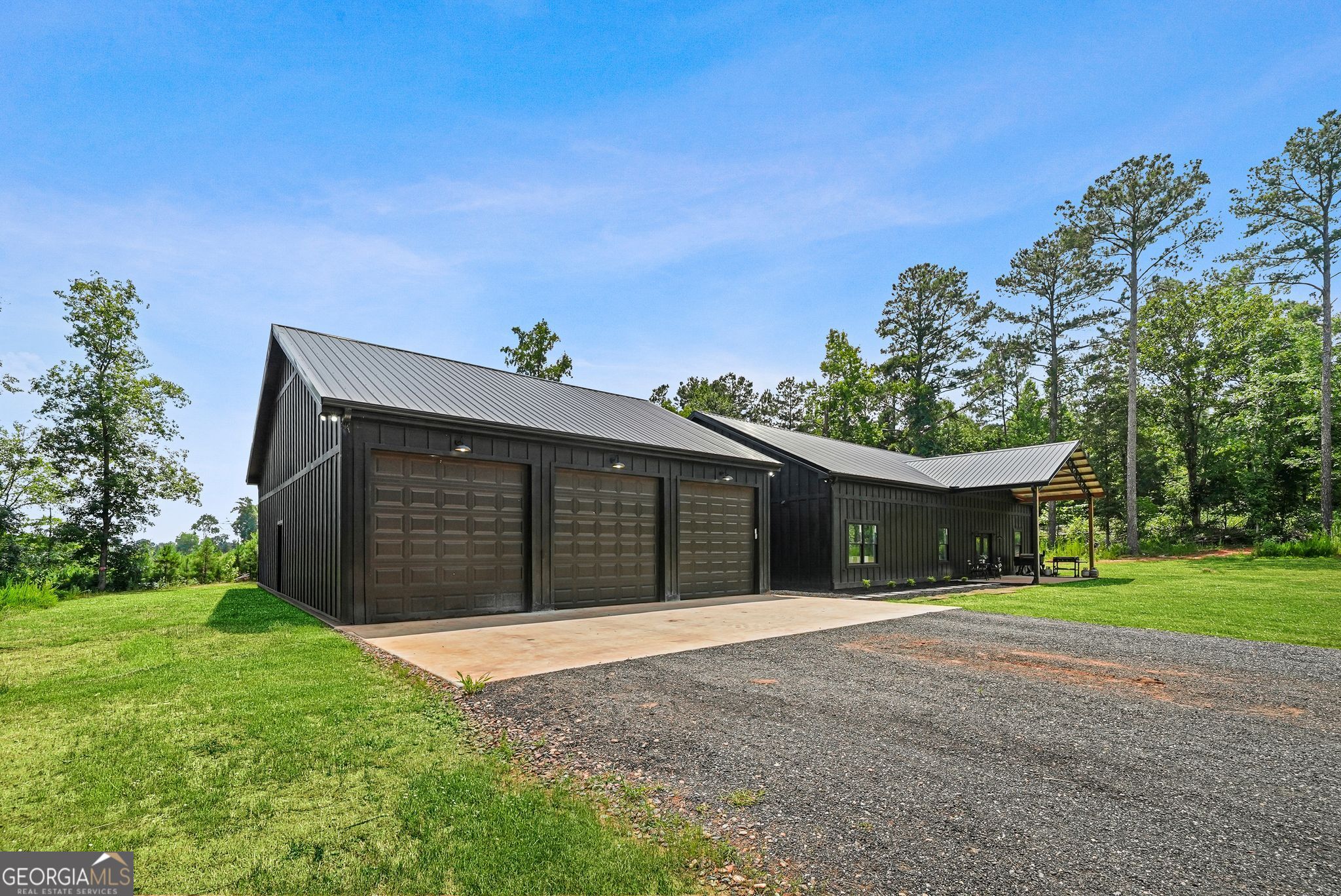 195 Keys Ferry RD