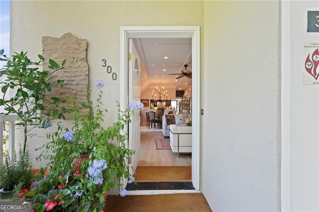 125 Shady Brook CIR VILLA 300