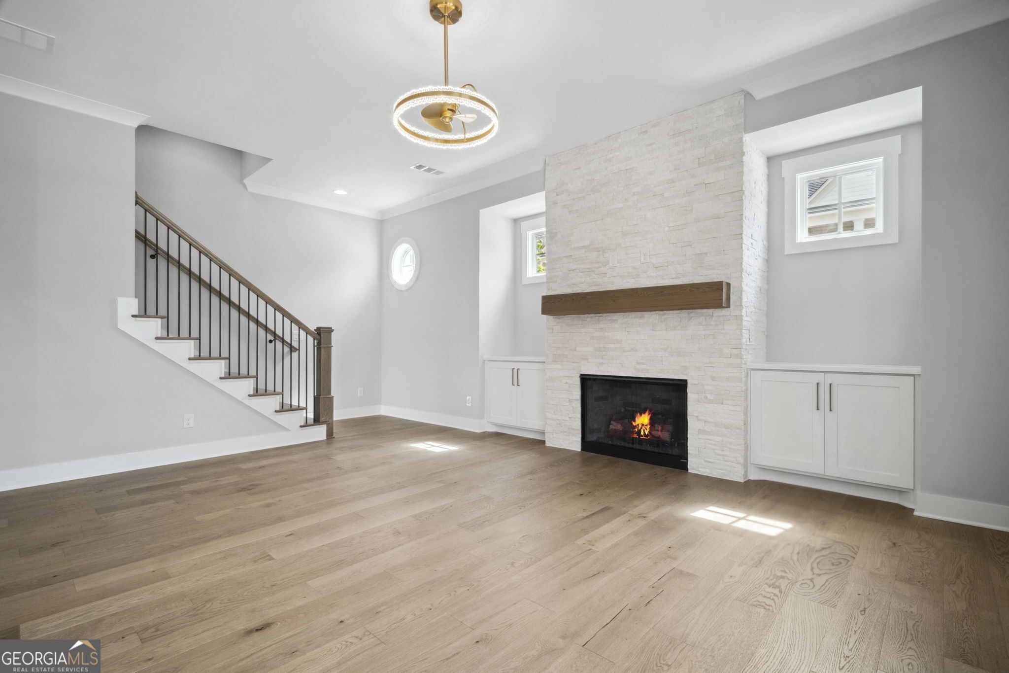 202 Dawson DR