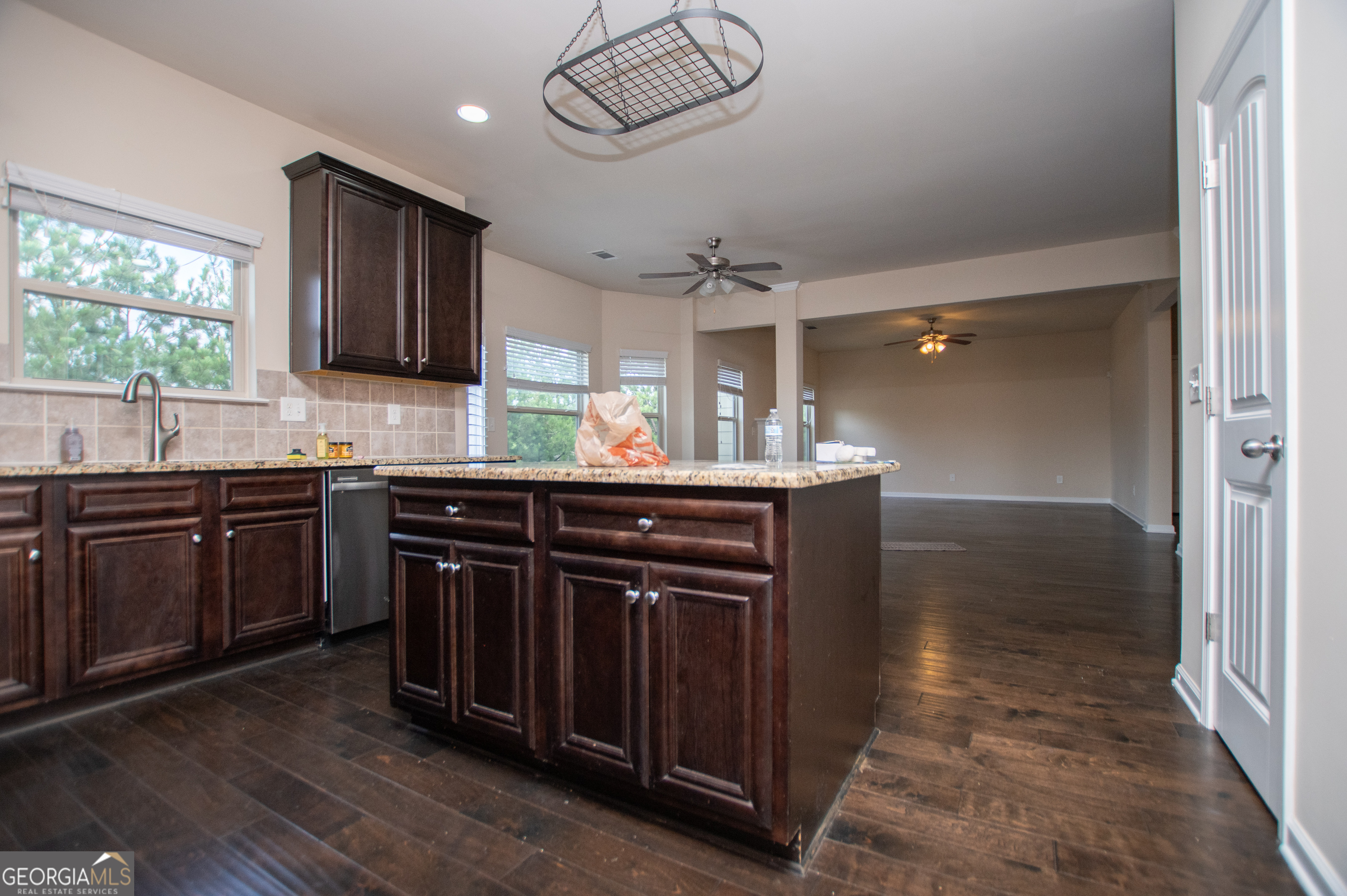 Silver Oaks - Residential