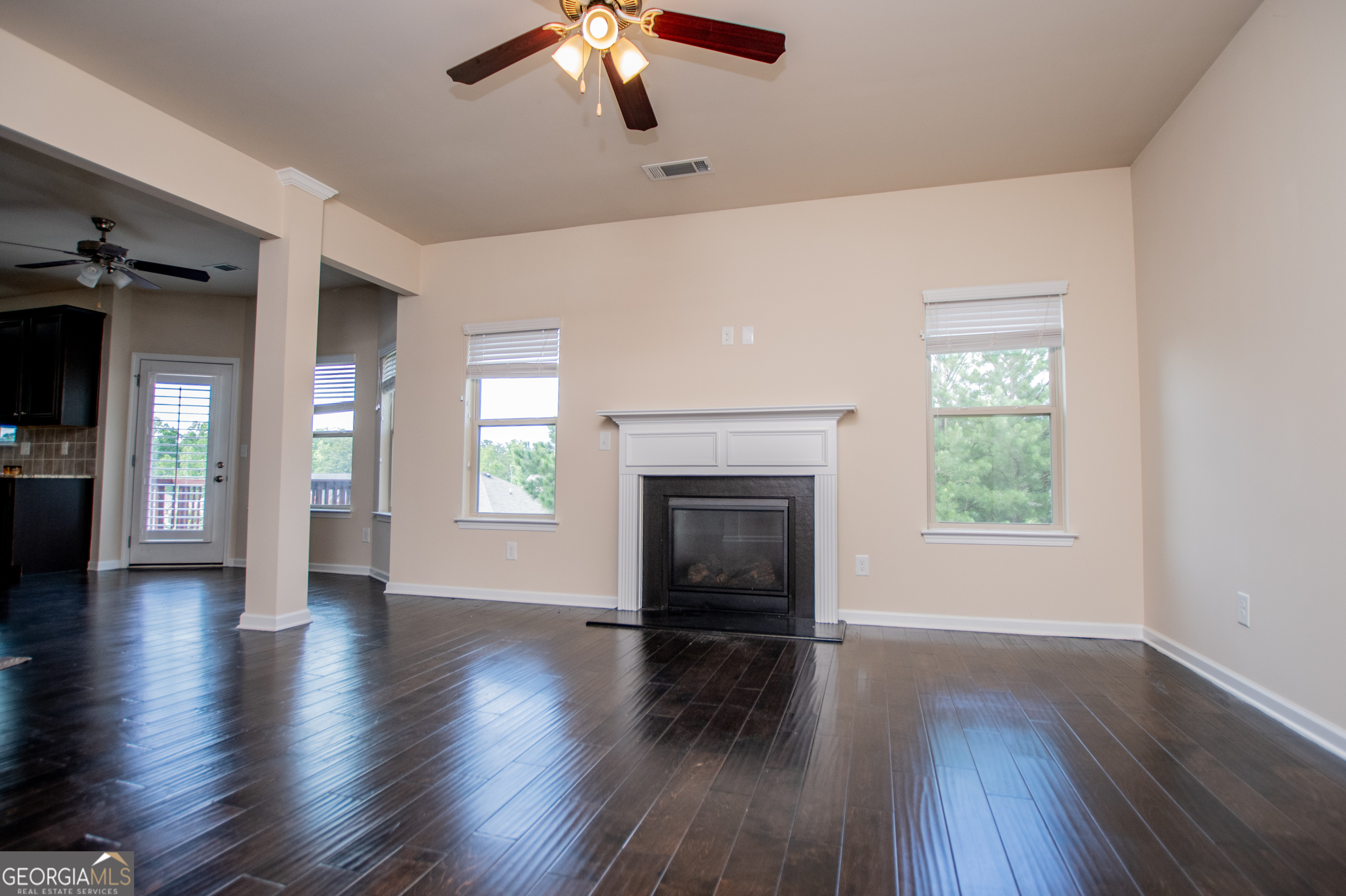 Silver Oaks - Residential