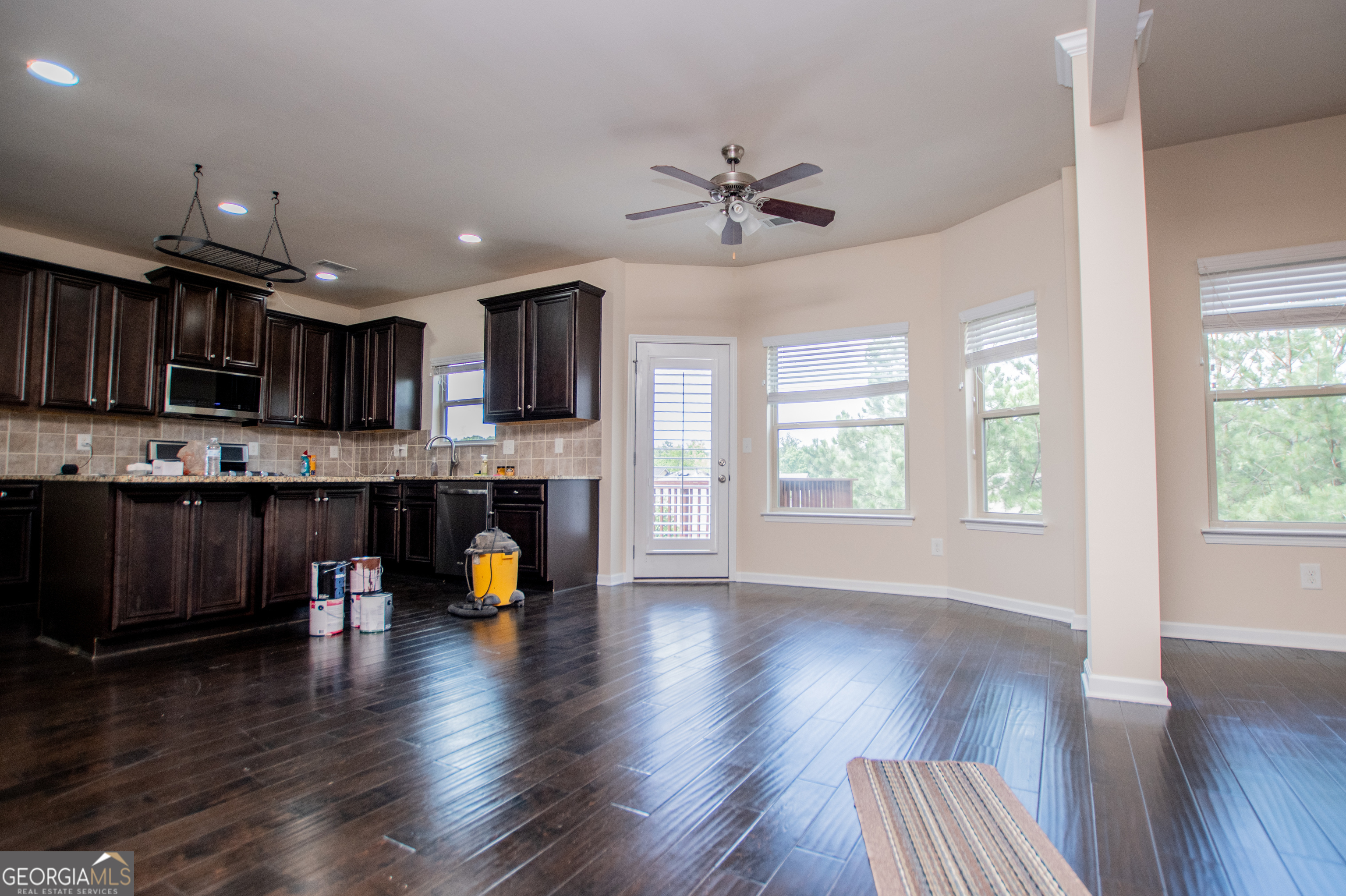 Silver Oaks - Residential