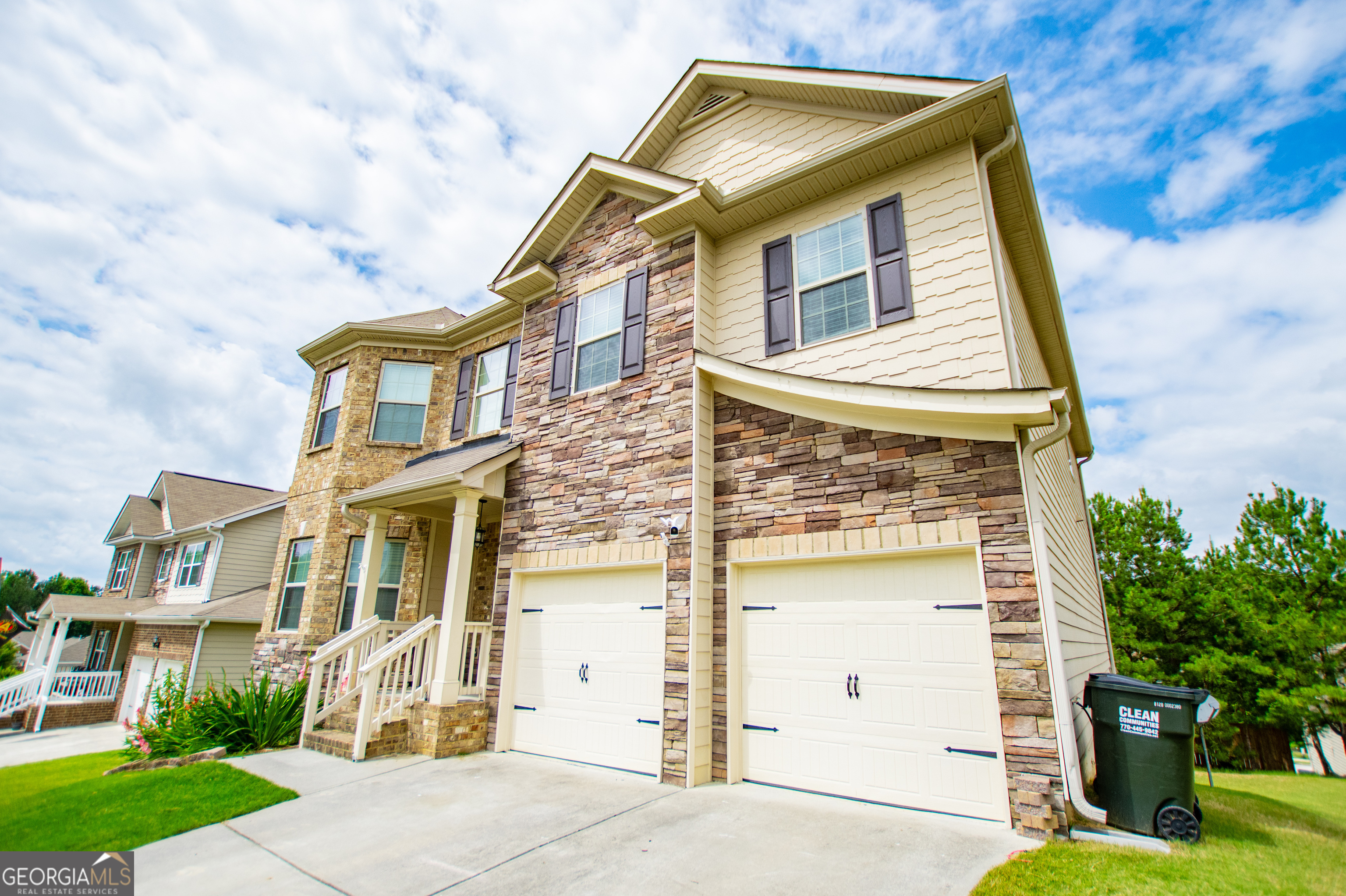 Silver Oaks - Residential