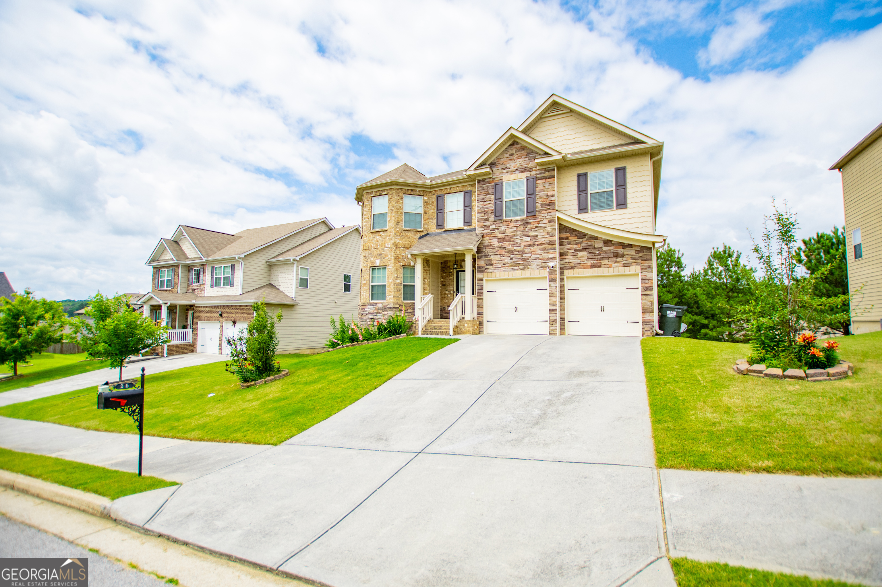 Silver Oaks - Residential