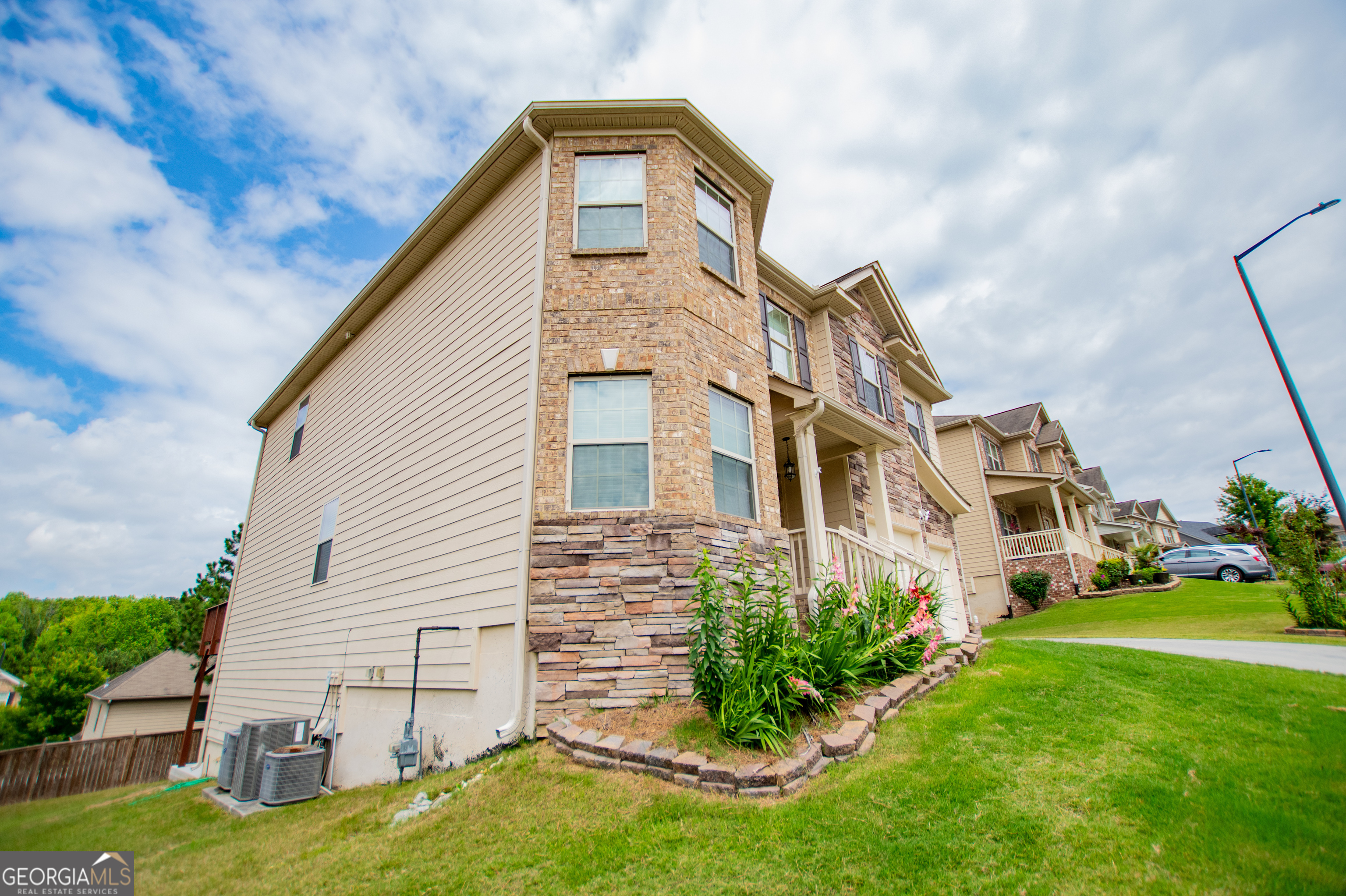 Silver Oaks - Residential