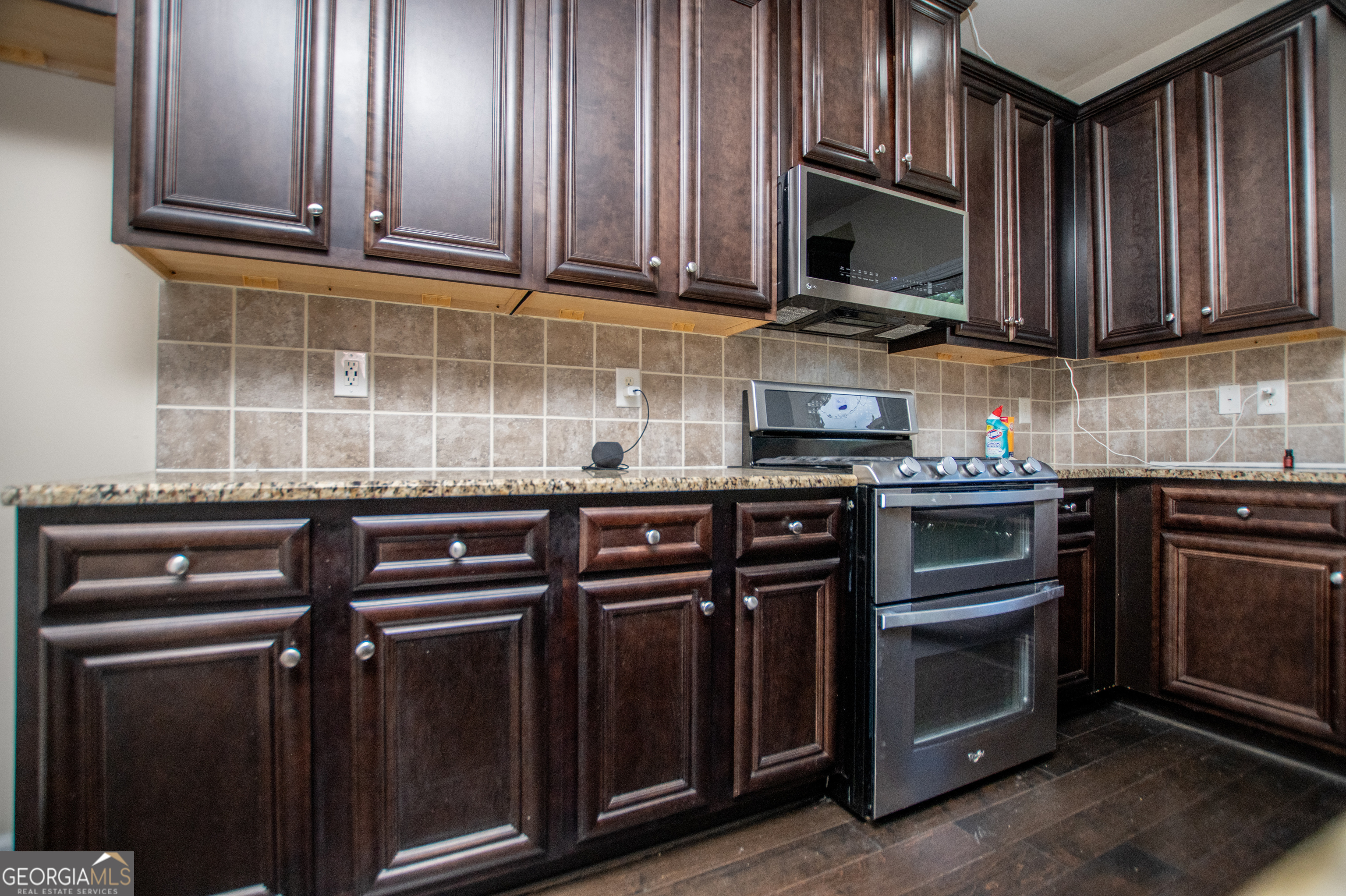 Silver Oaks - Residential