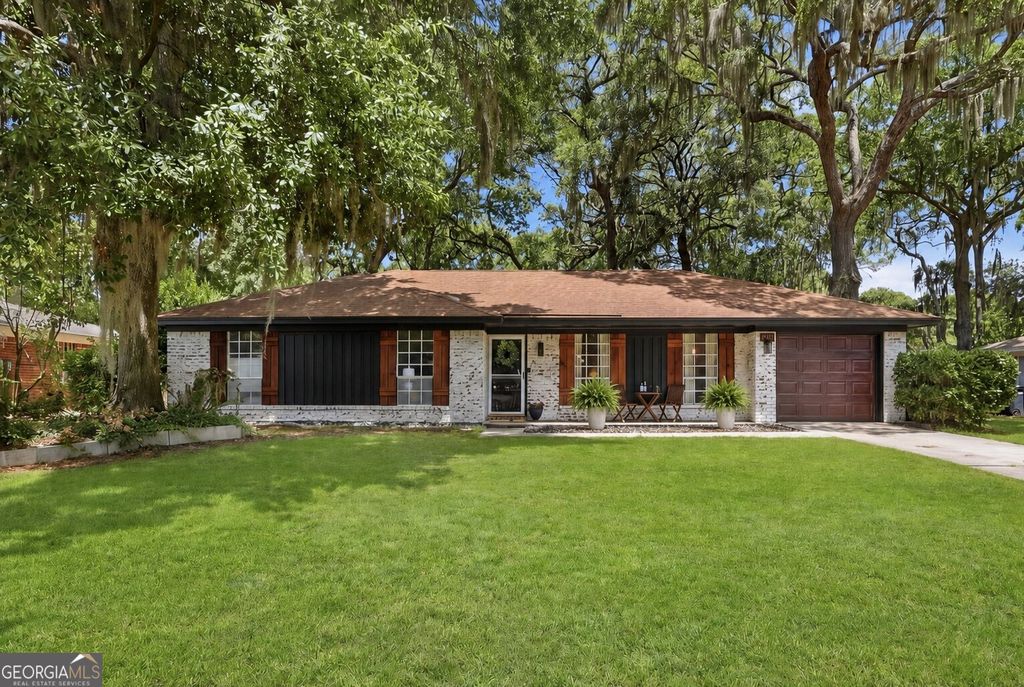 Photo of 607 Leaning Oaks Drive, Savannah, GA 31410 (MLS # 10769492)