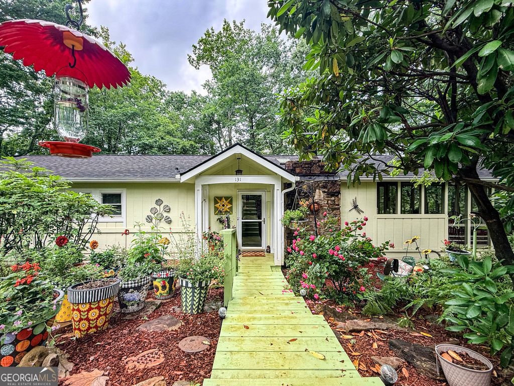 Photo of 131 Scarlet Oak Drive, Cleveland, GA 30528 (MLS # 10772723)