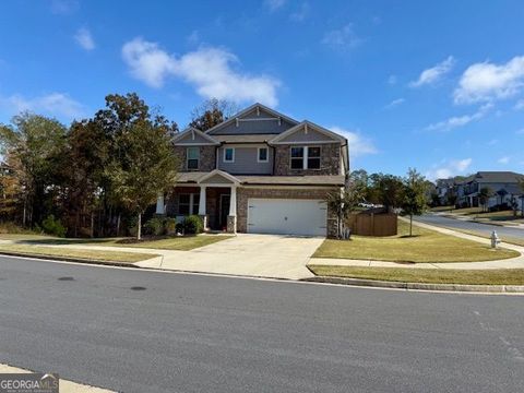 635 Stately DR Woodstock GA 30188