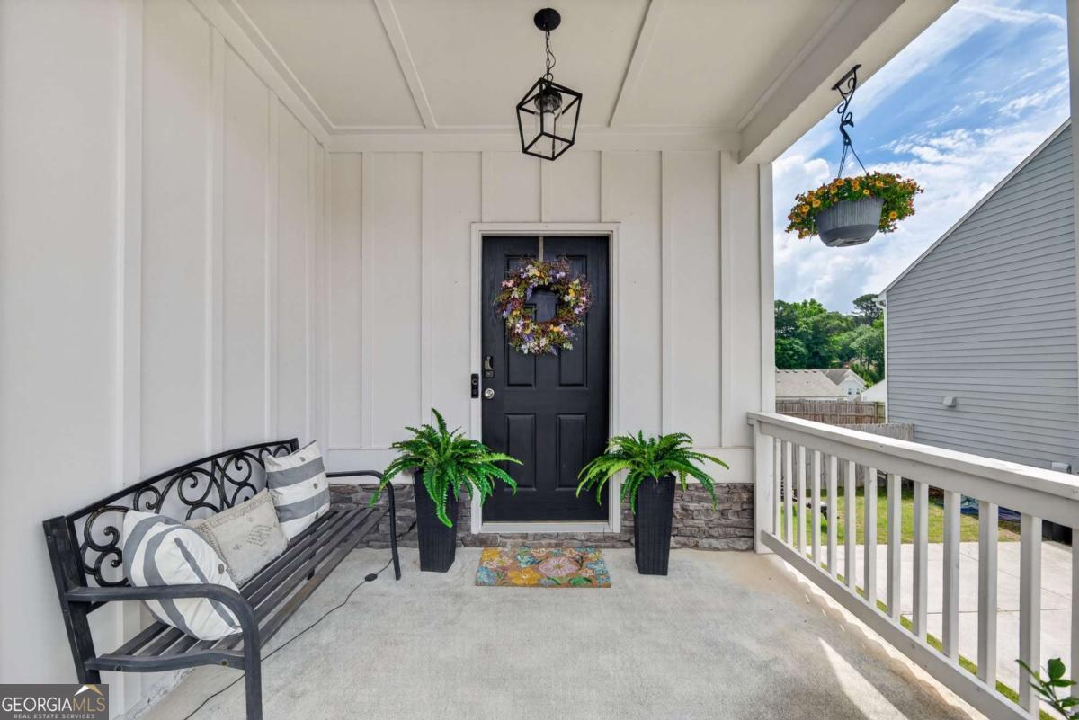 266 Shoals Bridge RD