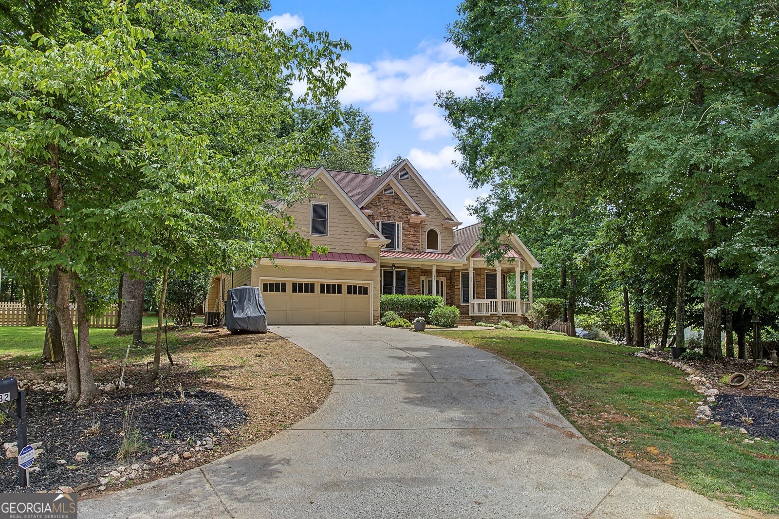 182 Little Victoria RD