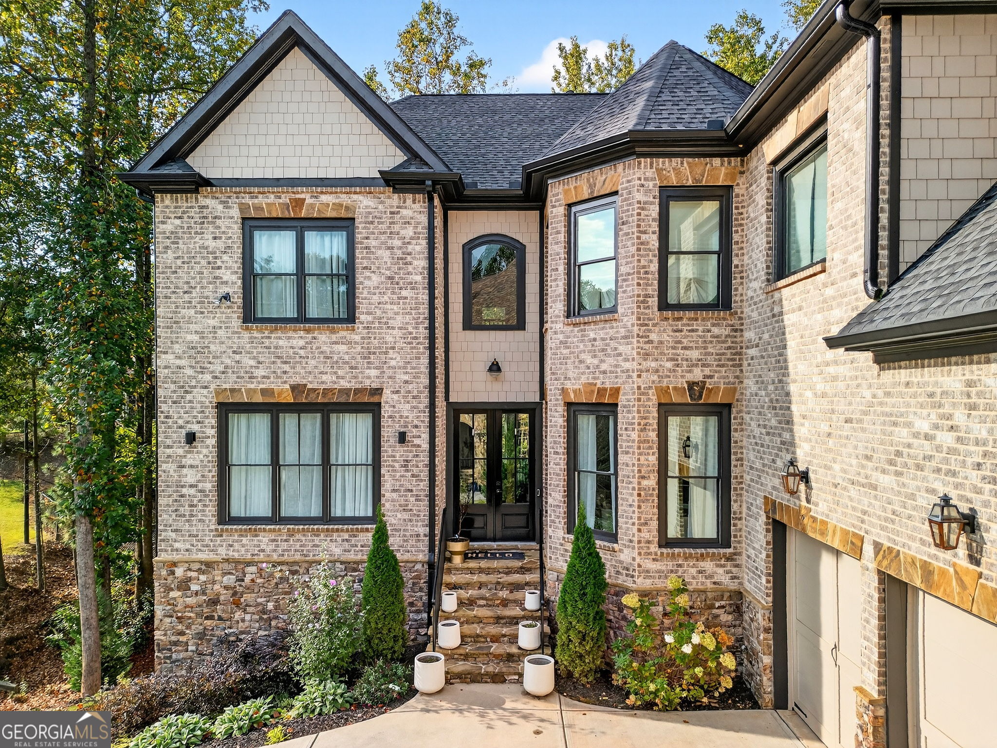 4680 Cambridge Approach CIR NE