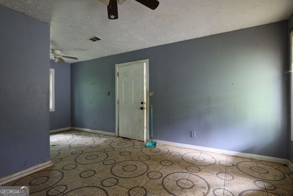 Photo of 6096 Blackhawk Trail SE, Mableton, GA 30126 (MLS # 10842986)