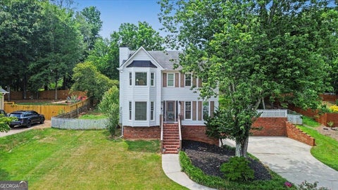 Photo of 3782 Churchill Drive SW, Marietta, GA 30064 (MLS # 10837098)