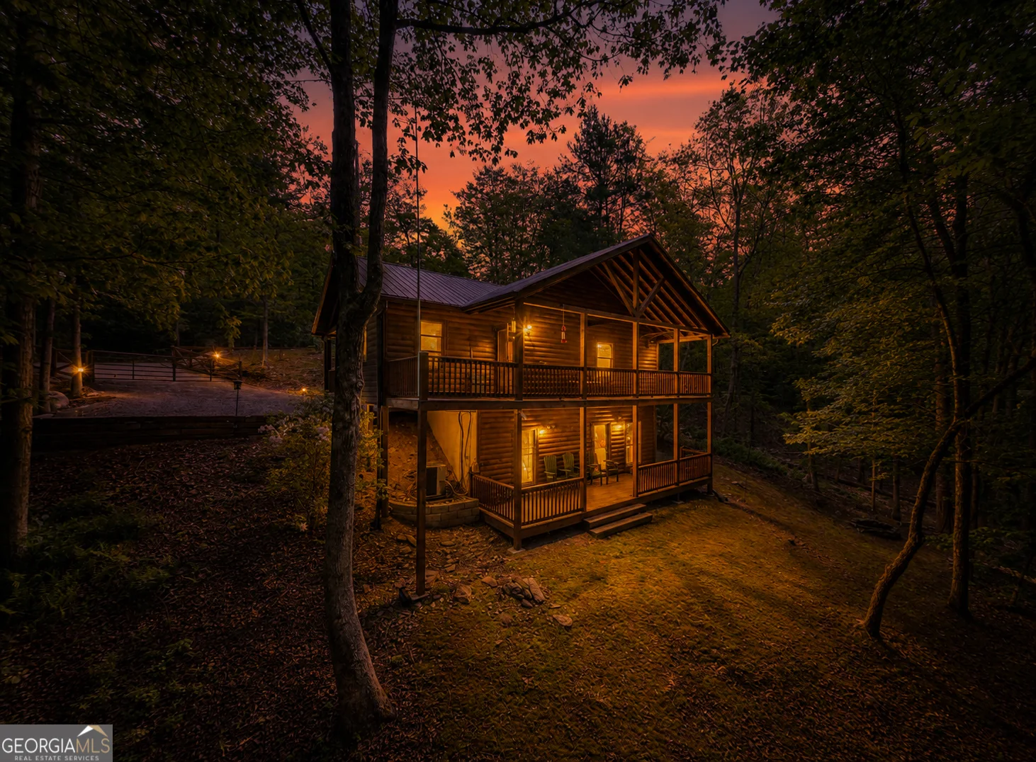 215 The Woods Road