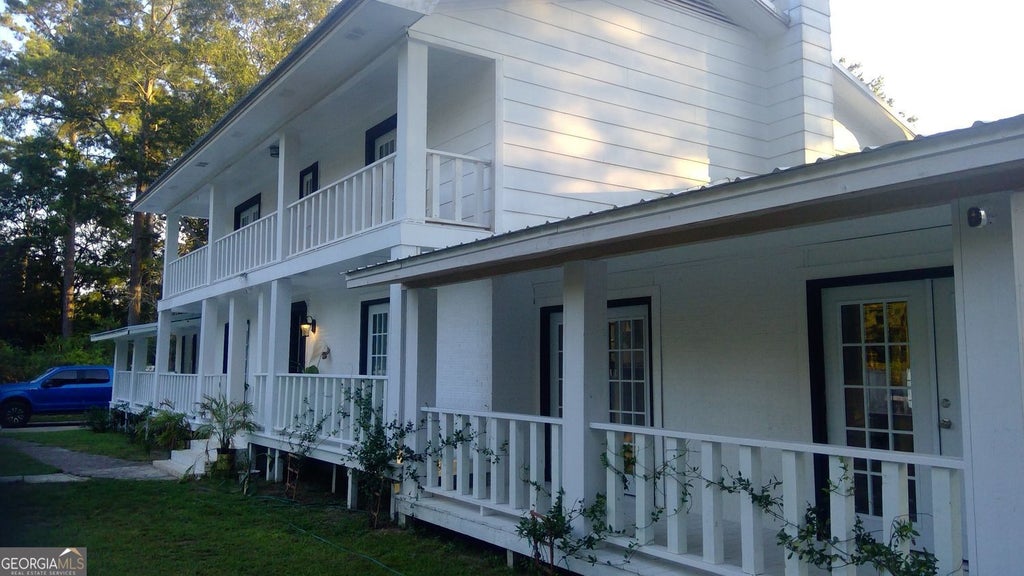 Photo of 1210 King Edward Drive, Dublin, GA 31021 (MLS # 10842085)