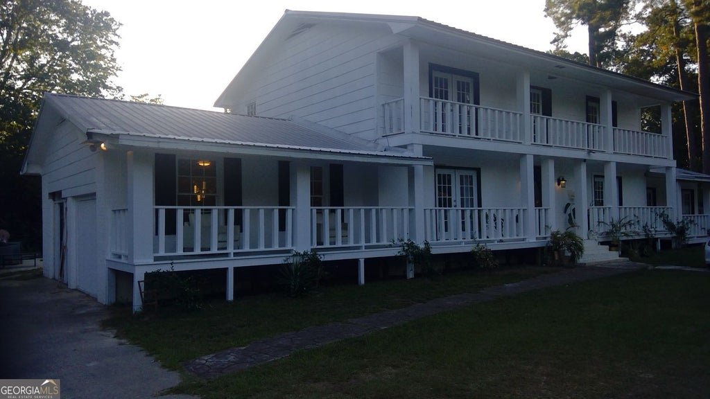 Photo of 1210 King Edward Drive, Dublin, GA 31021 (MLS # 10842085)