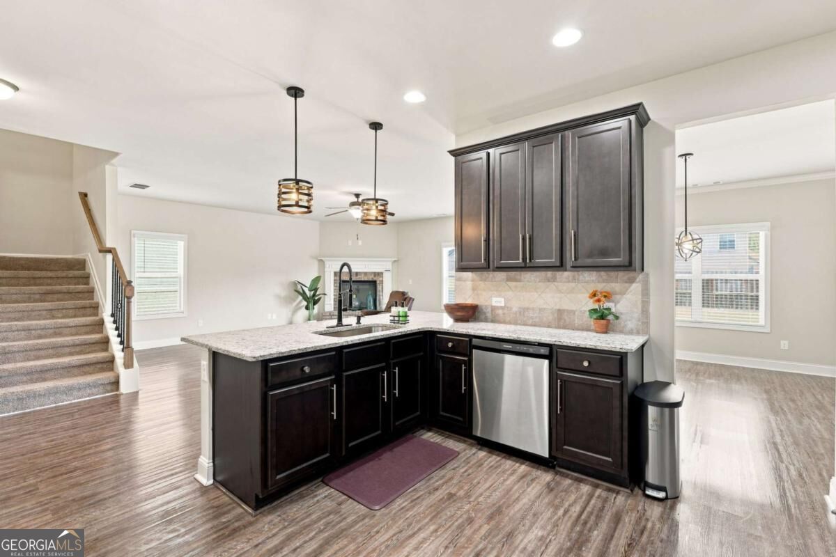 8011 orange grove court CT