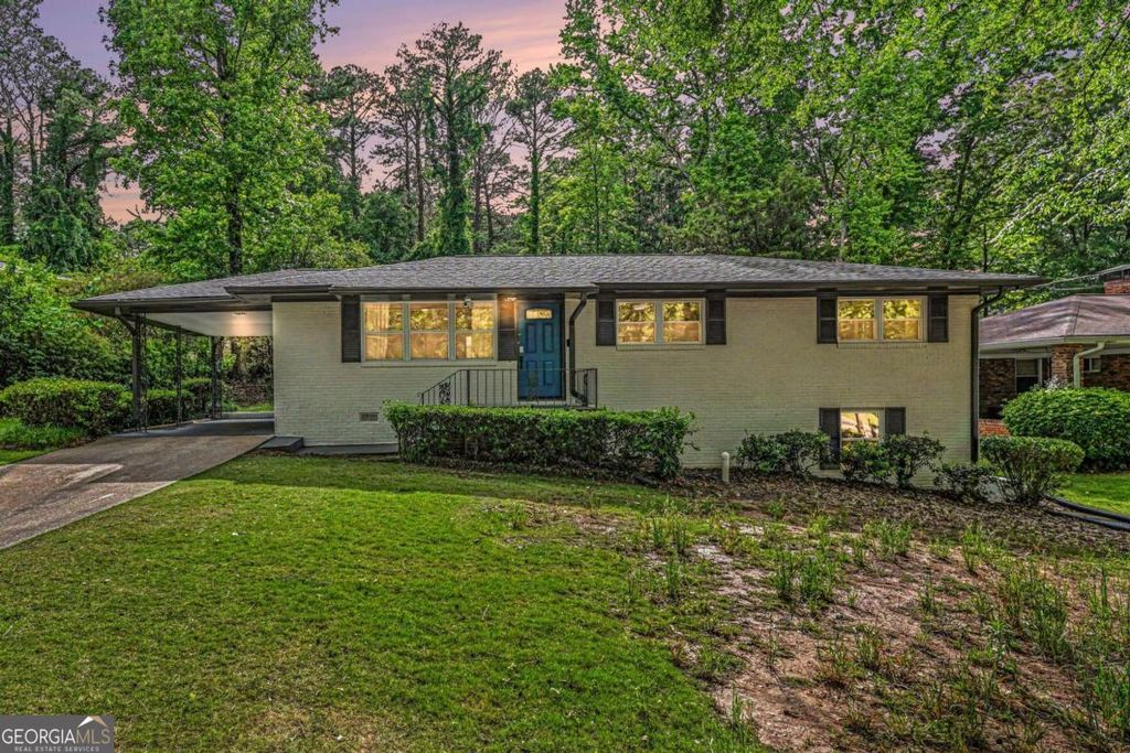 Photo of 2271 Plantation DR, Atlanta, GA 30344 (MLS # 10762555)