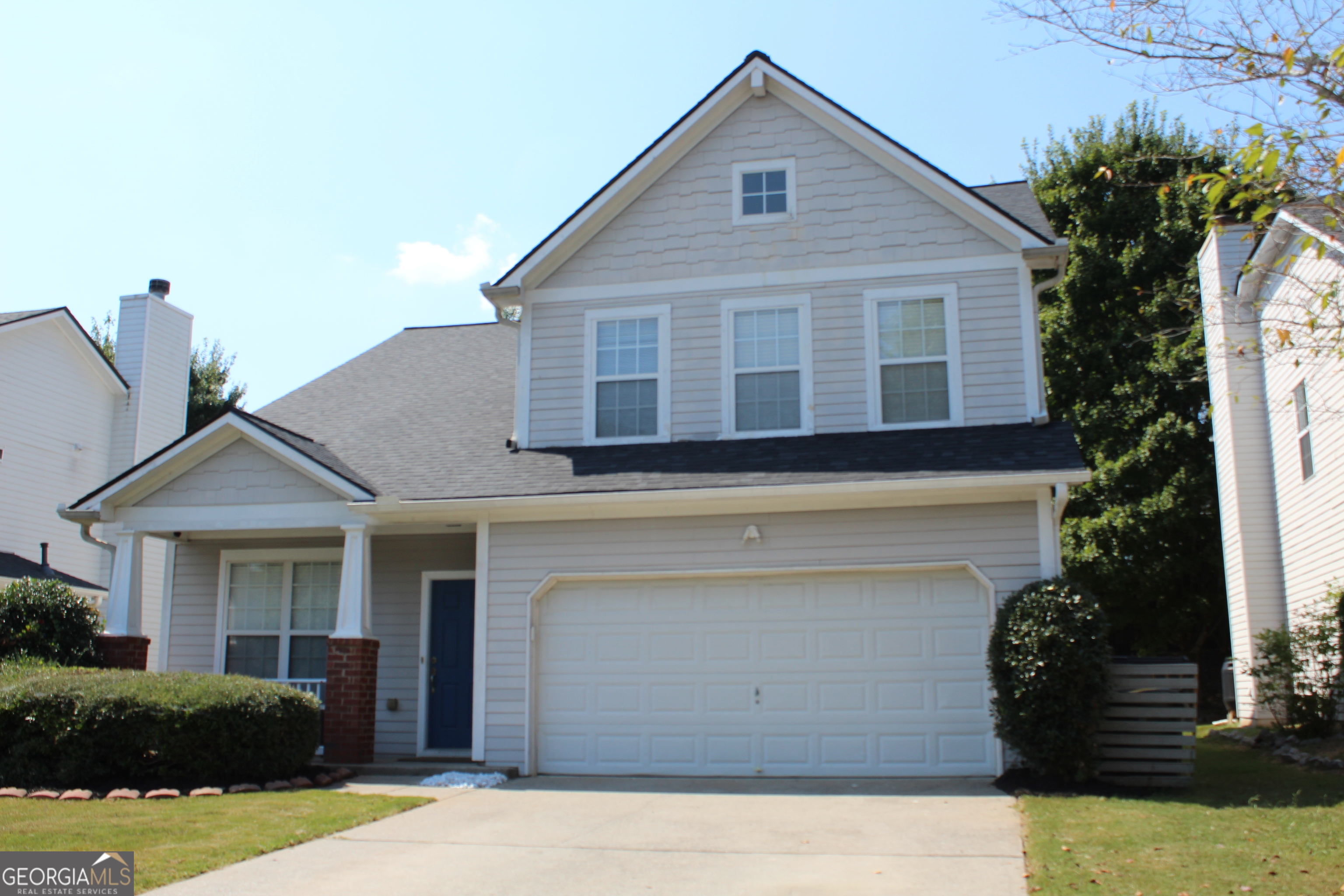 READY FOR OCCUPANCY! THIS CONVENIENTLY LOCATED 4 BEDROOM 2.5 BATH IS SITUATED IN A SWIM/TENNIS COMMUNITY. ENJOY SHORT DRIVES TO RESTAURANTS, SHOPPING, MAJOR HIGHWAYS AND INTERSTATES! THIS TWO STORY HOME OFFERS A FRONT PORCH TO ENJOY YOUR MORNING COFFEE! LIVING ROOM/DINING ROOM OFFERS ENTERTAINING OPPORTUNITIES COMBINED WITH THE DEN AND FIREPLACE. KITCHEN HAS A PANTRY, GRANITE COUNTERTOPS, GAS STOVE, STAINLESS STEEL BUILT IN MICROWAVE, DISHWASHER AND REFRIGERATOR. THE UPPER LEVEL FEATURES A MASTER BEDROOMS WITH SITTING AREA, WALK IN CLOSET. MASTER BATHROOM HAS DOUBLE VANITIES, SEPARATE GARDEN TUB/SHOWER. SOME OF THE SECONDARY BEDROOMS OFFER WALK IN CLOSETS. LAMINATE HARDWOODS AND CEILING FANS. BACKYARD PATIO FOR ENJOYING MORNINGS OR EVENING! SMALL STORAGE AREA IN THE BACKYARD YARD.