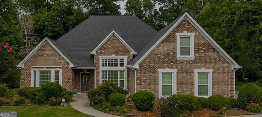 Photo of 1224 Oakwood Pl, Loganville, GA 30052 (MLS # 10656990)
