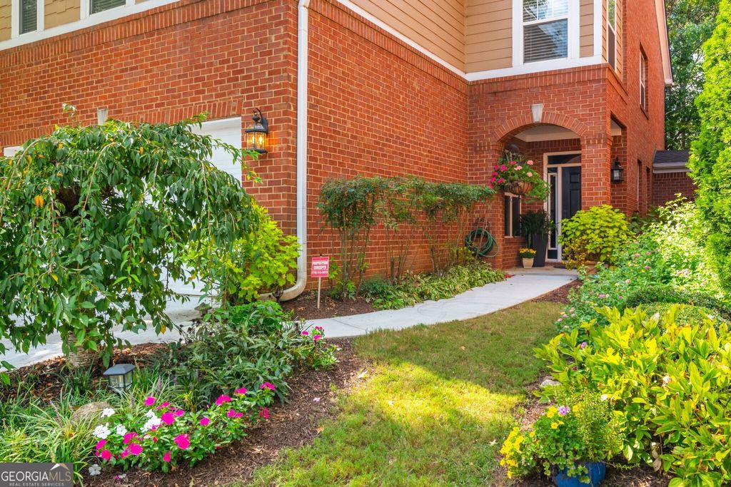 Photo of 13974 Sunfish Bend, Alpharetta, GA 30004 (MLS # 10687993)