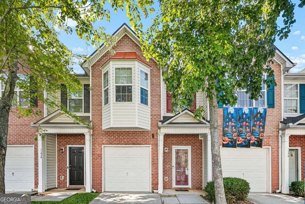 Photo of 11487 S Glen St, Hampton, GA 30228 (MLS # 10877246)