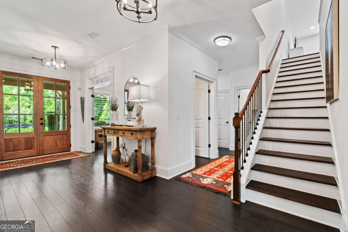 349 Carmichael CIR